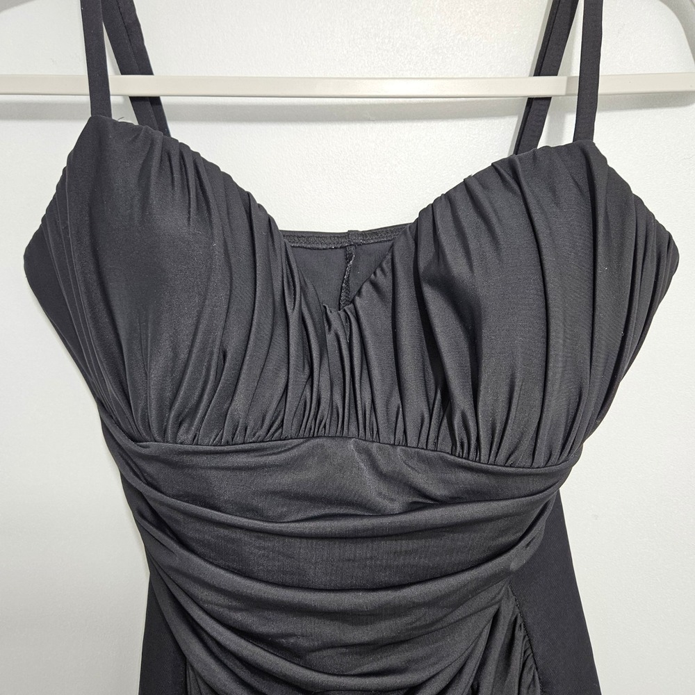 Miraclesuit Womens Ruched One Piece Swimsuit Black Slimming Shaping Beach 14 L - Picture 3 of 9